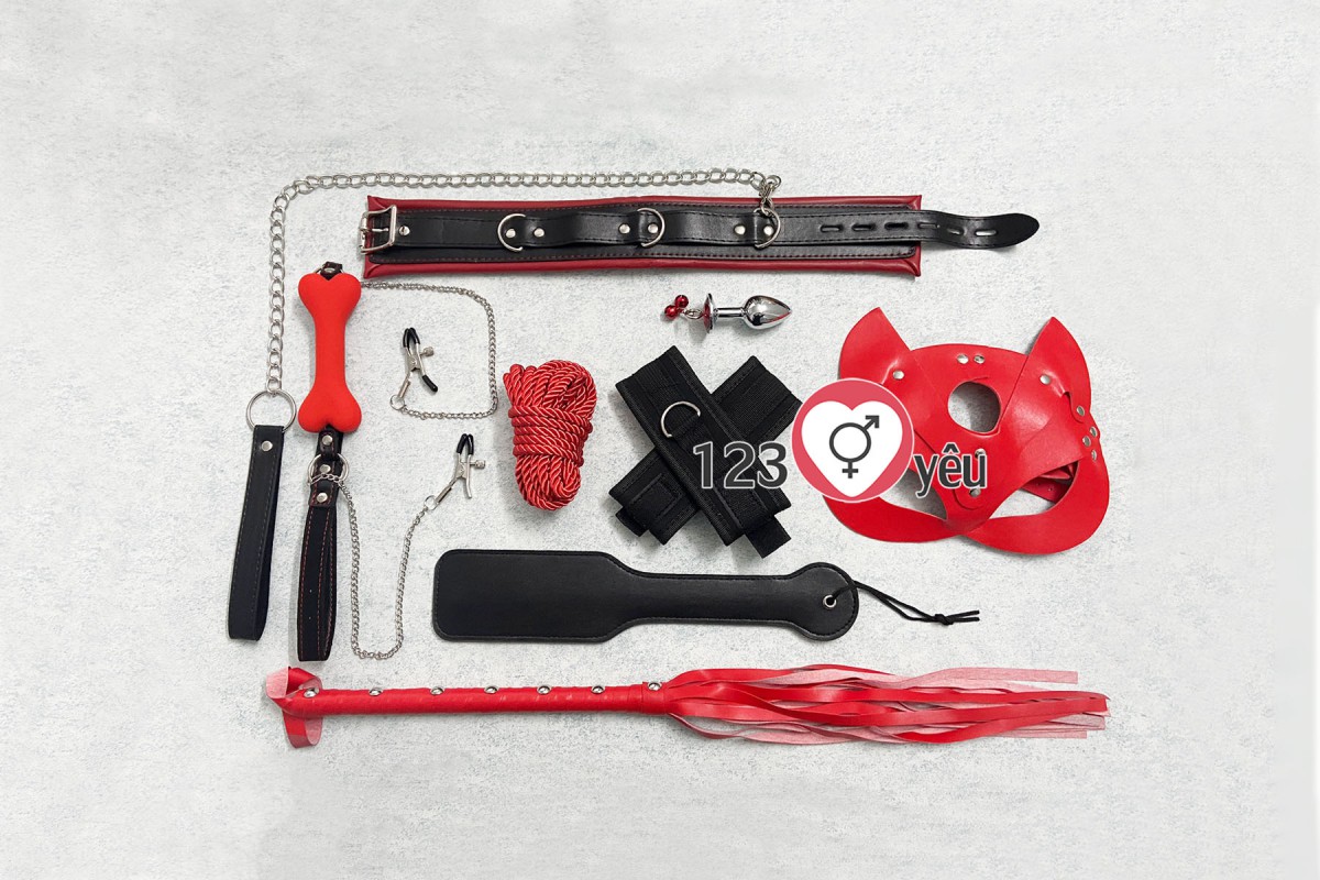 blank-196 Bộ bạo dâm 8 món mặt nạ 3 màu 1